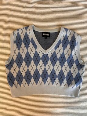 Argyle V-Neck Crop Sweater Vest in Light Blue